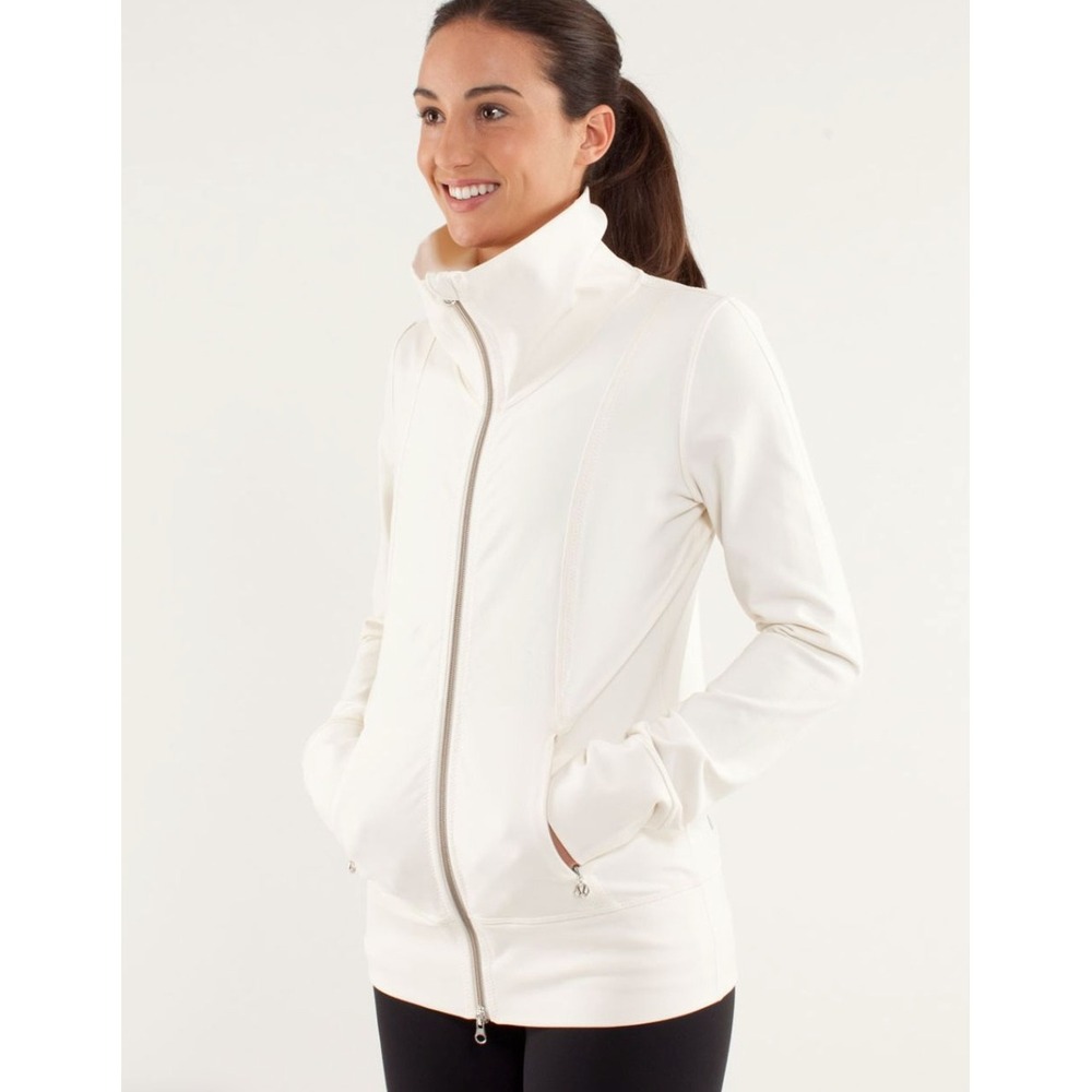 Lululemon Daily Yoga Jacket Women 4 Polar Cream White Athleisure Loungewear EUC